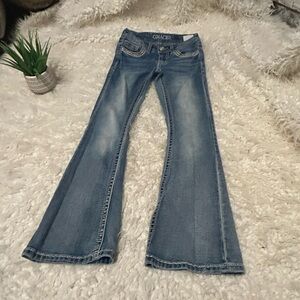 Grace LA Kids Western boot cut Jeans embroidered 8 light washed 24”30% off w ♥️